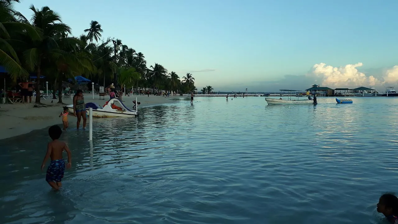 Hotel&Restaurante Español Luz de Luna Boca Chica